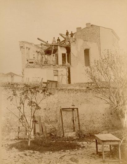 null Tremblement de terre 

Menton, après le séisme de Ligurie du 23 février 1887...