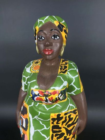 BAOULÉ, Côte d Ivoire BAOULE, Côte d Ivoire 
						Grande statue colon d'une femme...