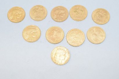 null Dix pièces en or de 20 francs Coq Dieu protège la France :

- 1904 B à TB

-...
