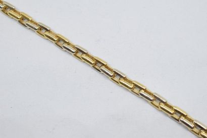 null Bracelet en or jaune 18k (750) à maille rectangulaire.

Longueur : 19 cm. -...