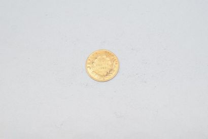 null Pièce en or jaune de 10 francs Napoléon III tête laurée (1864 A)

Poids : 3.2...