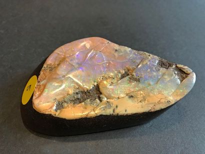 null Opale brute d'Australie (8 cm)