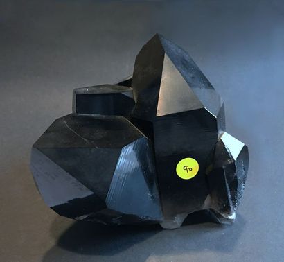 null Beau Quartz fumé à gros cristaux très noirs et brillants (18 x 14 x 14 cm)