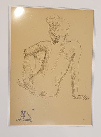  LAM-DONG (1920-1987) 
Nus féminins de dos et de profil sur papier. 
Tampon de l'artiste...