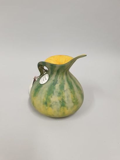 CRESPIN Patrick (né en 1955)

Vase formant...