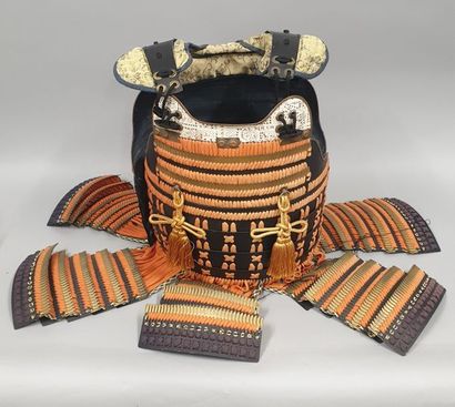 Armure de Samouraï décorative du XXème siècle.

Avec...