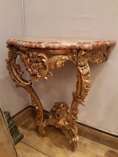 null Petite console de style Louis XV, dessus de marbre rose 



(A récupérer au...