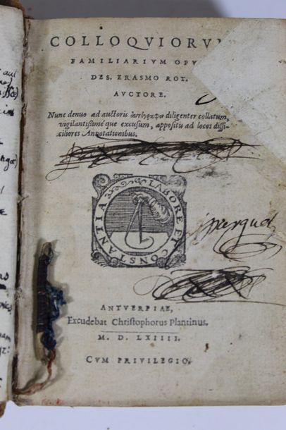 null ERASME Familiarum Colloquiorum Opus
Anvers, 1564. In-8 reliure plein cuir (manques...