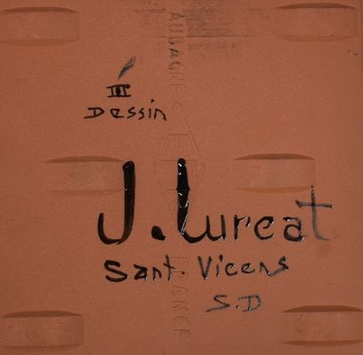 null LURÇAT Jean (1892-1966). 

Carreau en faïence émaillé en noir sur fond rouge...