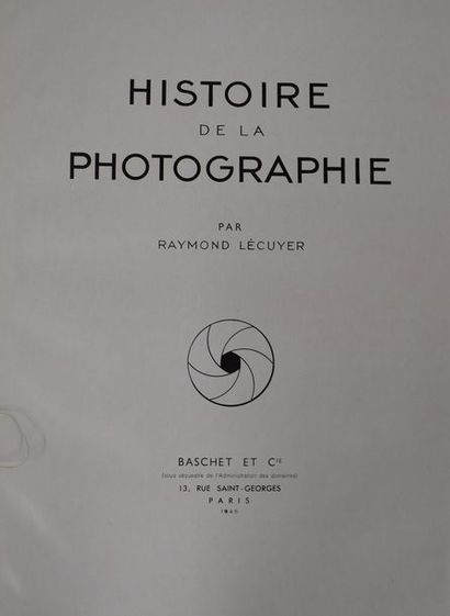 null Histoire de la photographie

Raymond LECUYER, Baschet éditeur, Paris, 1945 un...