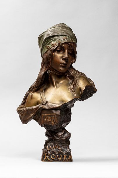 VILANIS Emmanuel VILANIS Emmanuel, 1858-1914

Lalla Roukh

buste en bronze à patines...