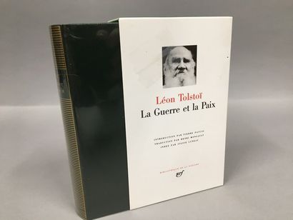 null BIBLIOTHEQUE DE LA PLEIADE

TOLSTOÏ Léon 1 vol. : la guerre et la paix. Bibliothèque...