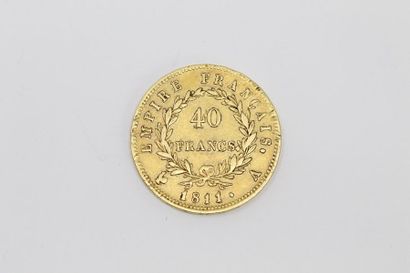 null Pièce en or de 40 francs Napoléon Empereur tête laurée. (1811 A)

TB à TTB.

Poids...
