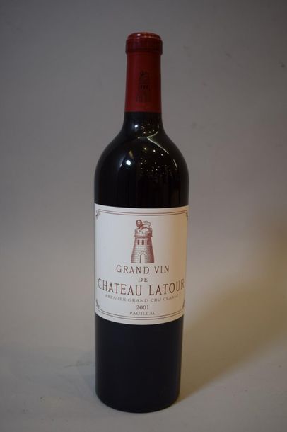 null 1 bottle CH. LATOUR, 1° cru Pauillac 2001




