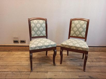 null Pair of chairs covered with a green tapestry with escutcheon motifs, Empire...