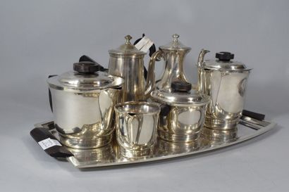 null Service thé-café en métal argenté composé : d'un plateau, d'une théière, d'une...