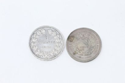 null Pièce de 5 francs Louis-Philippe I IIe et IIIe type Domard, tête laurée 1845...