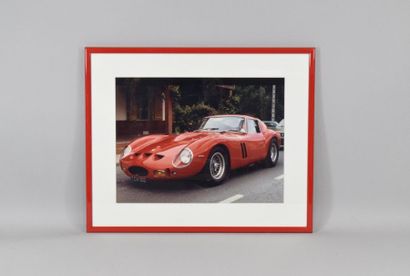 null FERRARI photographie couleurs contemporaine, tirage argentique d'une Ferrari...