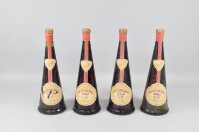 null DOLFI Set of four showcase bottles (dummy) for the FRAMBERRY liqueur.

Ht.:...