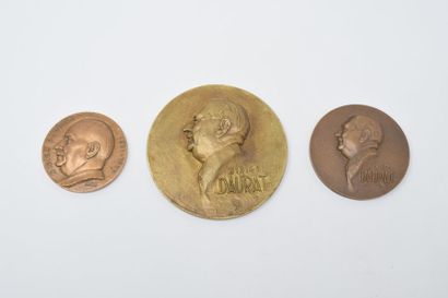 null DAURAT Didier (1891-1969)

3 médailles en bronze 

Avers : buste de profil gauche....