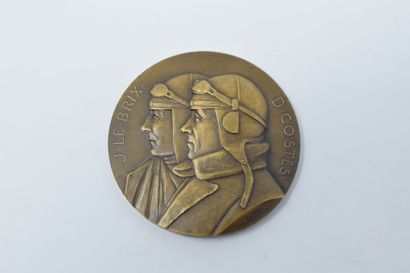 null LE BRIX Joseph (1899-1931) & COSTES Dieudonné (1892-1973)

Bronze medal.

Obverse:...