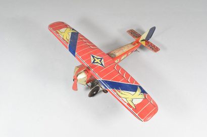 null 2 avions en tôle lithographiée, fabrication française vers 1930 : 

rouge et...