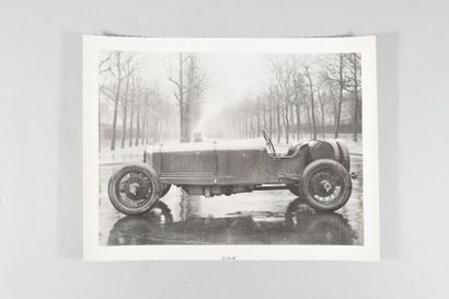 null PEUGEOT 63 photos, silver print from the 50's, of models from the Peugeot range...