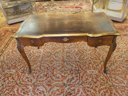 null Flat desk in veneer inlaid with leaves, opening by three drawers in a belt,...