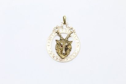 Pendant made of 9K (375) yellow gold alloy...