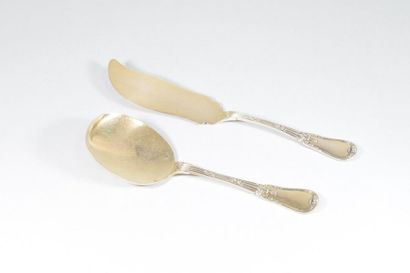 null Ice cream set in vermeil (950), model with foliated fillets, engraved with a...