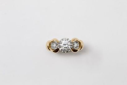 null Ring in 18K (750) yellow gold and platinum set with a brilliant-cut diamond...