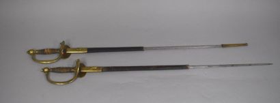 Deux épées d'officier modèle 1872 toutes...
