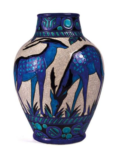 null Charles CATTEAU (1880-1966) & KERAMIS

Shoulder-to-shoulder ovoid vase with...