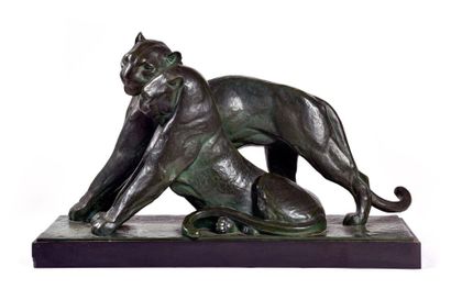 null Andre BECQUEREL (1893-1981)

Couple of panthers - rest. Event in

bronze with...