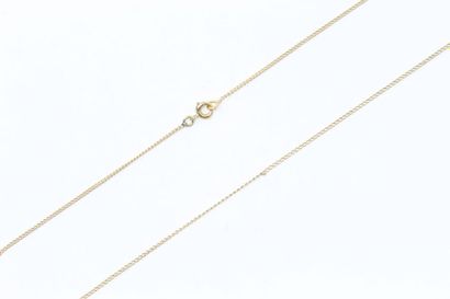 null 18k (750) yellow gold chain.

Neck size: 47 cm. - Weight: 2.30 g.