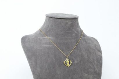 null 18k (750) yellow gold chain and pendant signed E. Dropsy depicting the Virgin's...