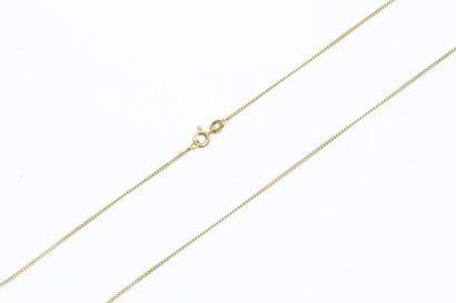 null 18k (750) yellow gold chain with chain bracelet link

Neck size: 50 cm - Weight:...