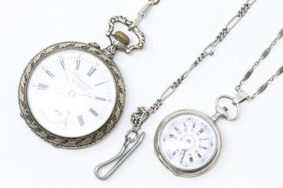 null Set of two watches comprising :

- Metal neck watch, white enamelled dial with...
