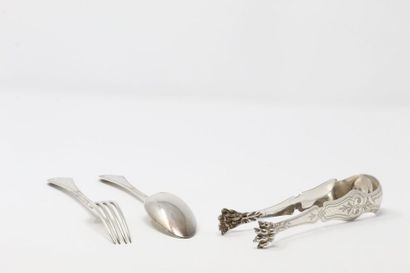 null Silver dessert set with a fork and spoon decorated with scrolls and inscribed...