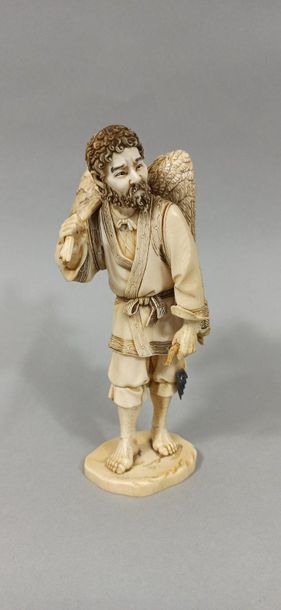 null JAPAN - MEIJI Period (1868 - 1912)

Ivory Okimono, representing a standing Ainu...