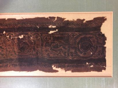 null EGYPT, 6th - 8th century,

Coptic fabric fragment with decoration of figures...
