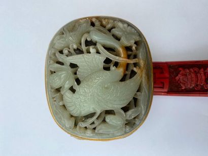  CHINE XVIIIème siècle - Epoque QIANLONG (1736-1795) 
Sceptre ruyi en laque à décor...