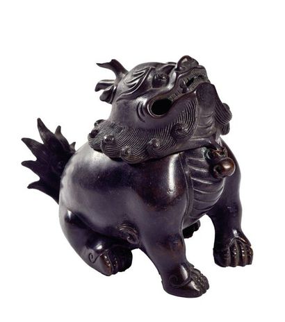 null CHINE, Fin XIXème siècle

Brûle-parfum en forme de qilin assise en bronze à...