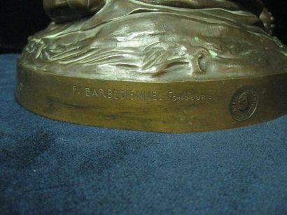 Henri Michel Antoine CHAPU (1833 -1891) Jeanne d'arc Bronze signé et marque du fondeur...