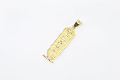 null Pendentif en or jaune 18k (750) à motifs Egyptiens. 

Poids : 6.83 g. 
