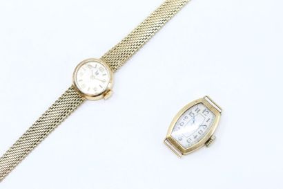 LIP LIP 

Montre bracelet de dame en or jaune 18k (750), index chiffres arabes et...