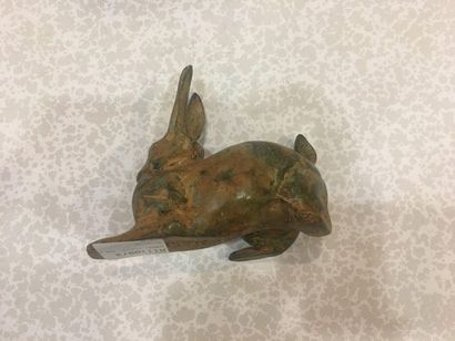 null CHENET Pierre, XXe siècle

Lièvre

bronze à patine brun vert nuancé, sur le...