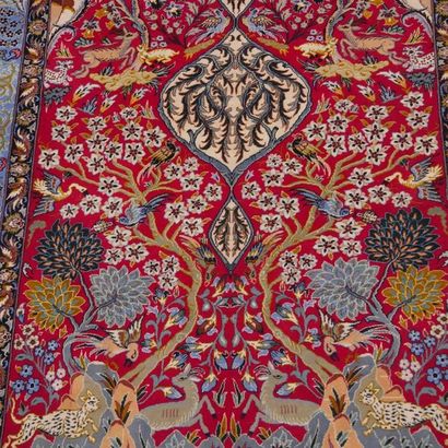 null Fin Ispahan (IRAN), vers 1985.

Caractéristiques techniques: Velours en laine...
