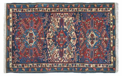 null Original tapis Djiwa (CAUCASE, région de Daghestan), fin du XIXe siècle.

A...