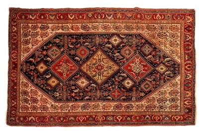 null Original tapis Kashgaï (PERSE), fin du XIXe siècle.

Caractéristiques techniques:...